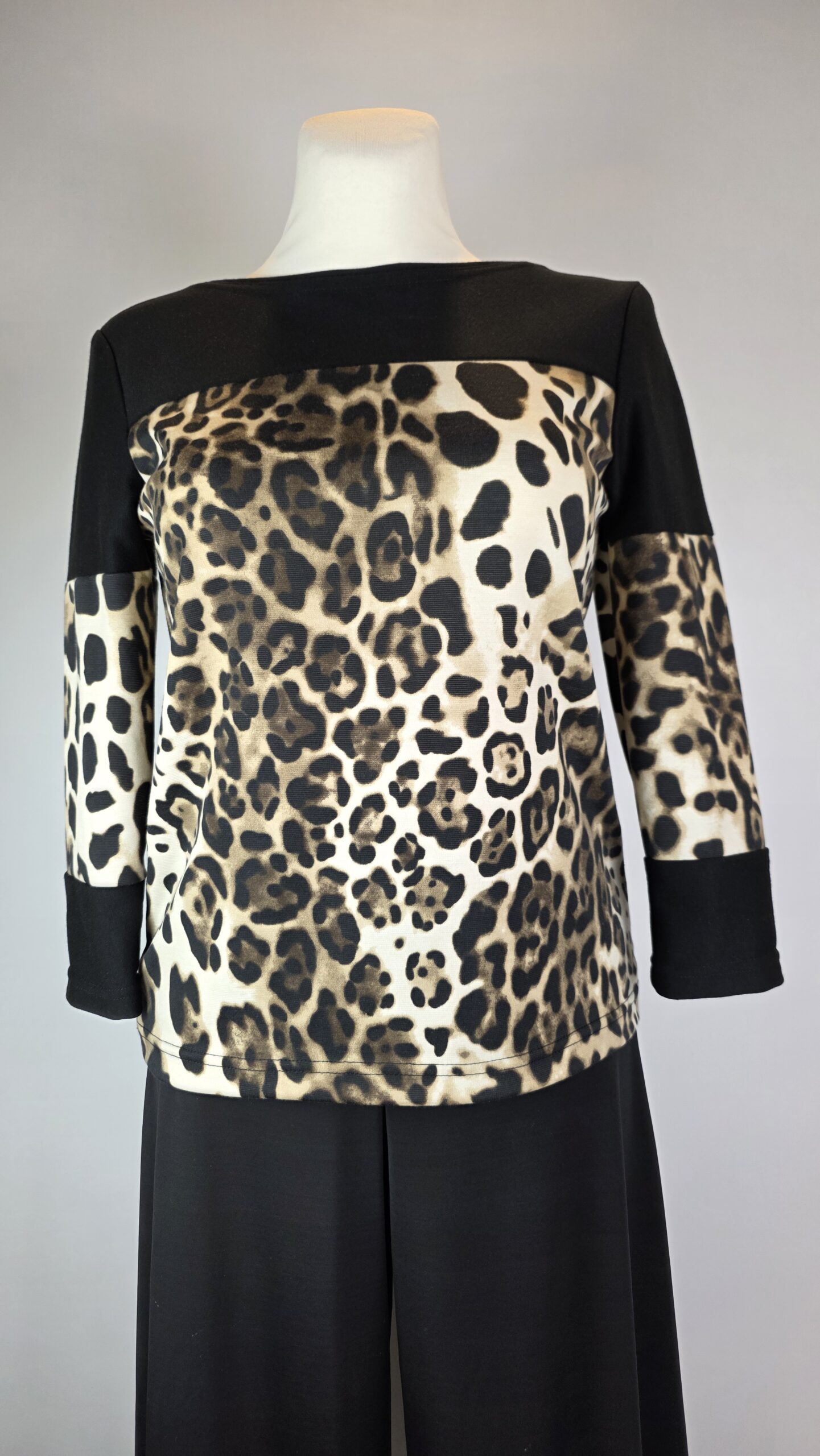 Oberteil Lilli mit Rückenausschnitt