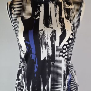 Shirt mit Rückenausschnitt